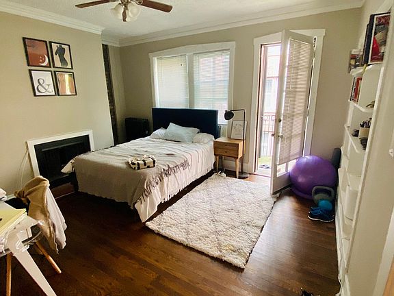 5th image of 3640 N Pine Grove Ave #15