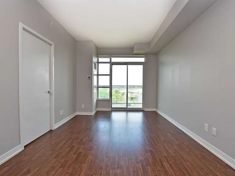 840 Queens Plate Dr #506 — Photo 2