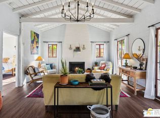 554 S Calle Encilia, Palm Springs, CA 92264