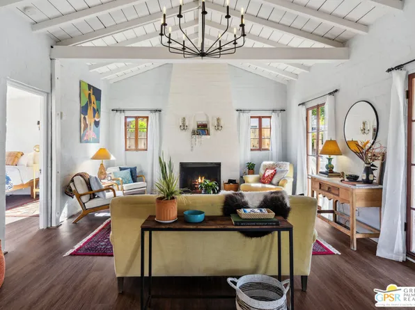 554 S Calle Encilia, Palm Springs, CA 92264