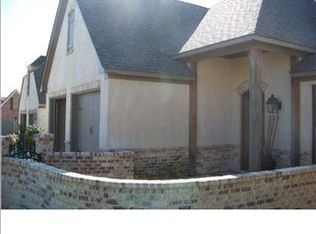 103 Thompson Ln, Madison, MS 39110