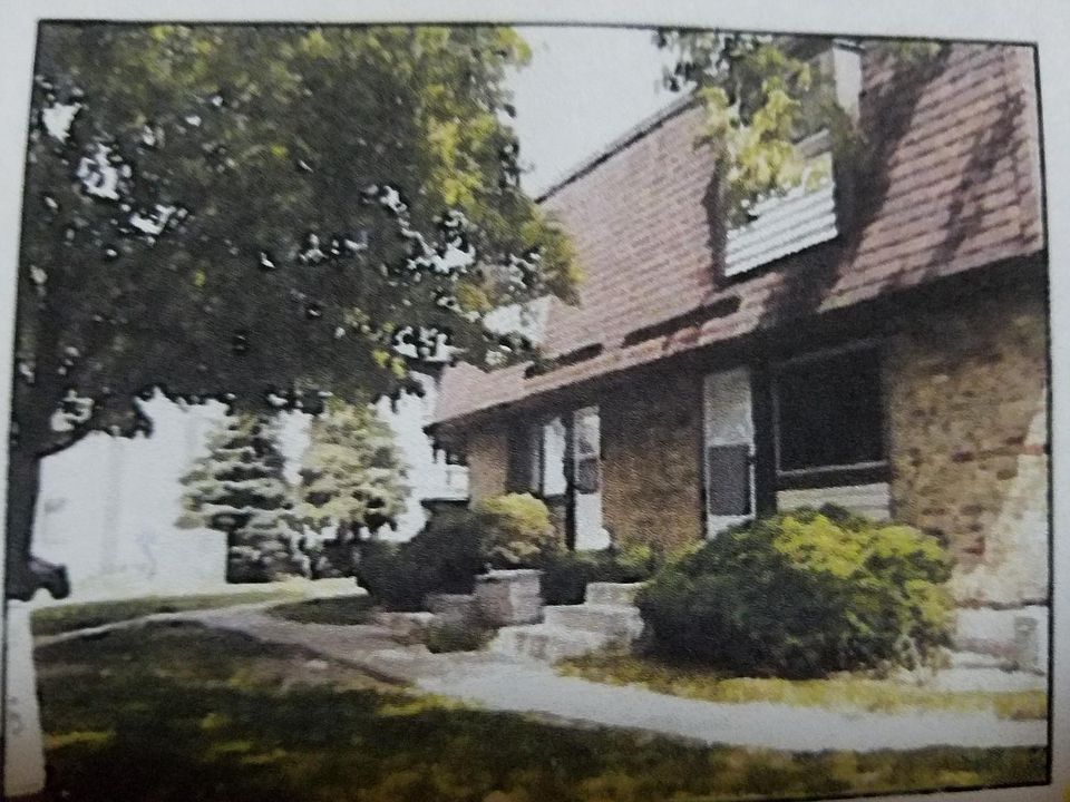 1st image of 2668 Woodview Ct #47
