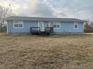 31560 Dustin Rd, Henryetta, OK 74437