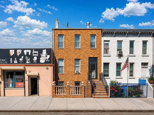 684 4th Ave, Brooklyn, NY 11232