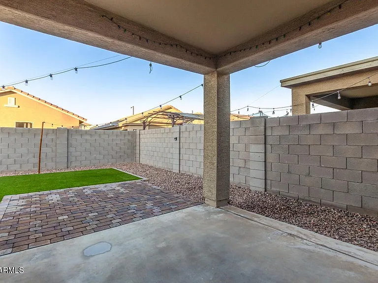 21612 W Kimberly Dr — Photo 13