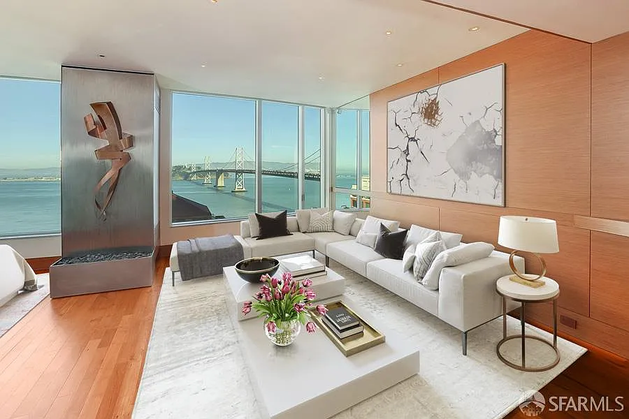 Studio, 1.0 bath, 809 sqft, $6,000 — Photo 2