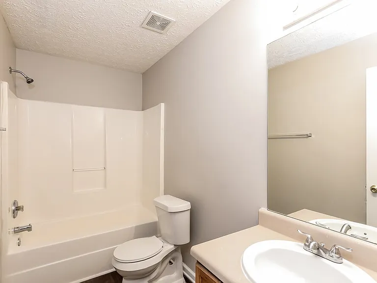 102 Inverness Trce — Photo 16