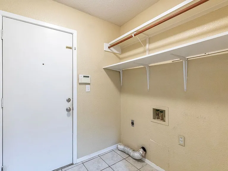 3834 Purdue Ln — Photo 24
