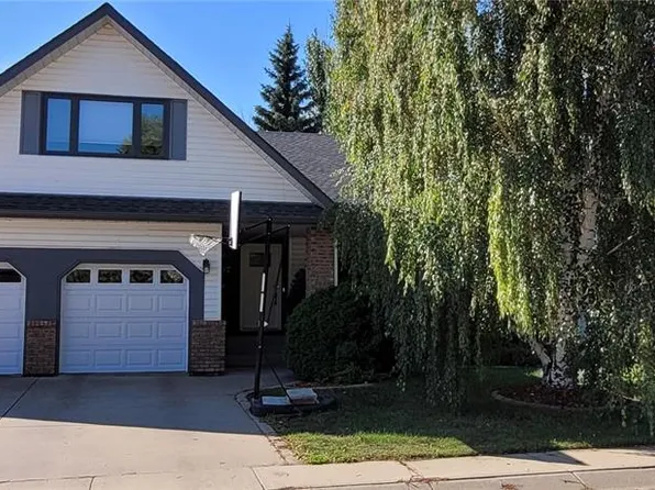 707 Emmeline COVE, Saskatoon, SK S7J 3L8