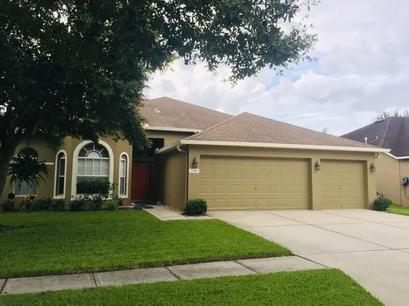 1147 Big Creek Dr, Zephyrhills, FL 33544