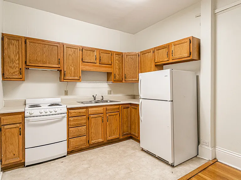 52 Albemarle Pl — Photo 22