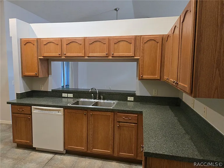 14 Hollyhock Ct — Photo 15