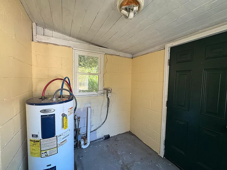 933 S Live Oak Dr — Photo 13