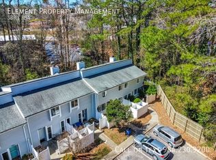 7163 Sandy Creek Dr, Raleigh, NC 27615
