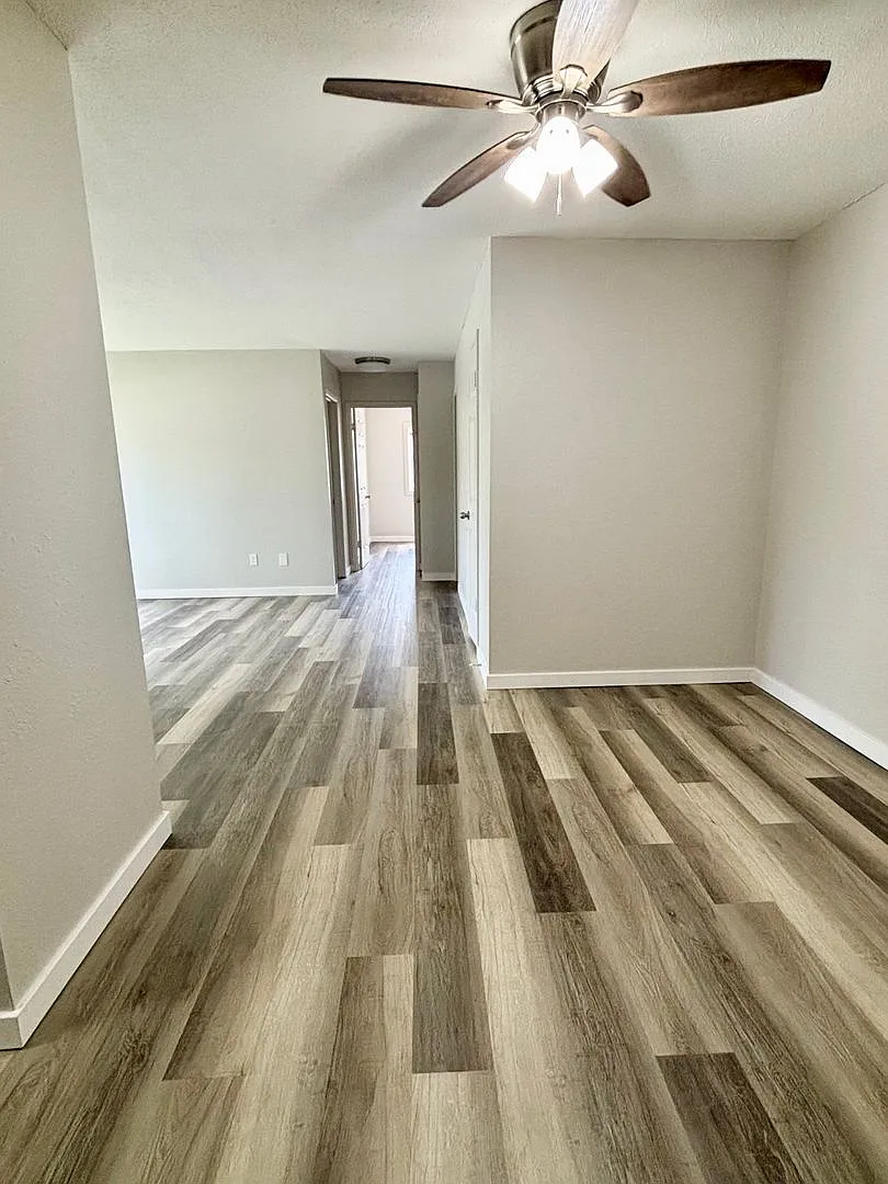 Cedar Crest Apartments — Photo 2