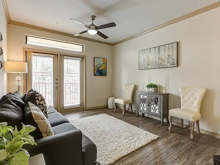 Bella Palazzo Luxury Apartment Community — Photo 28