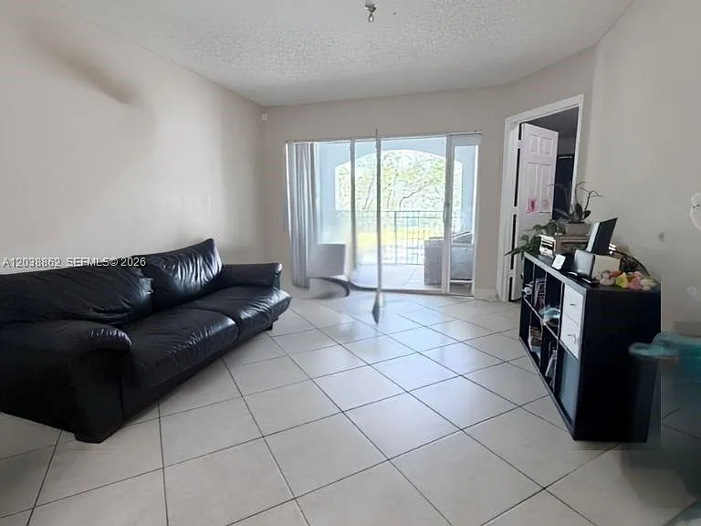 9610 NW 2nd St #8206 — Photo 2