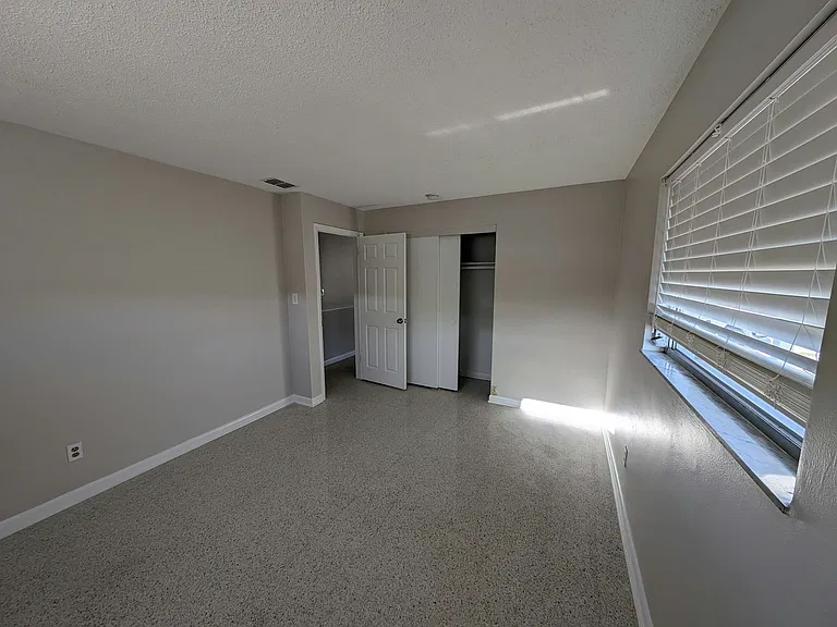 1580 Andover Dr — Photo 50