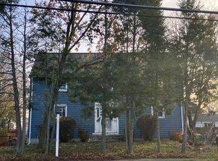 498 Pleasant St, Norwood, MA 02062