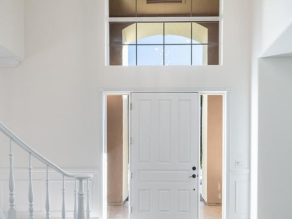 4th image of 4664 E GROVE Circle
