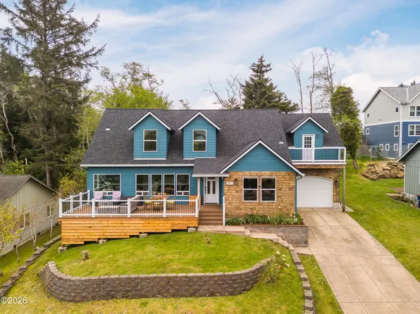 2493 NE 27th Dr, Lincoln City, OR 97367