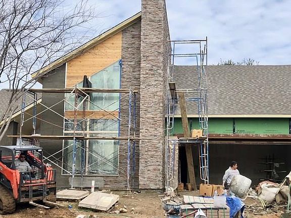 4th image of 7508 Acorn Ln