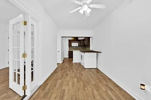 18 1/2 Cumberland Cir — Photo 5