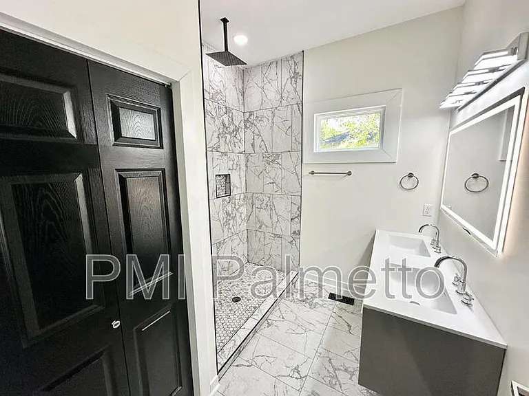 1121 Zeigler St #A — Photo 24