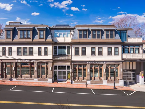 40 Bridge St #101, Portsmouth, NH 03801