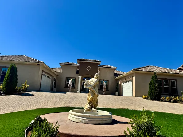 37510 Oak Mesa Dr, Yucaipa, CA 92399