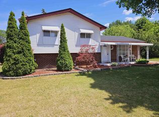 41718 Saal Rd, Sterling Heights, MI 48313