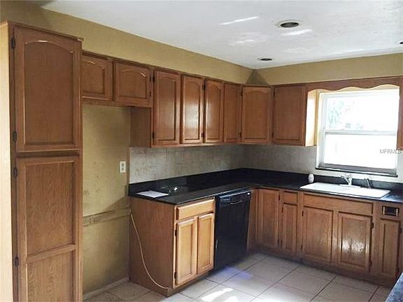 4th image of 4164 Narvarez Way S