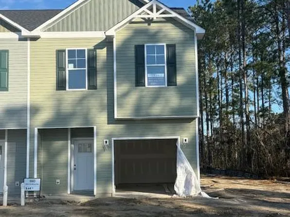 108 Crab Claw Spit Lane, Jacksonville, NC 28546