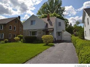 211 Pardee Rd, Rochester, NY 14609