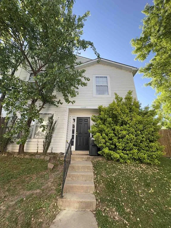 14005 Walter Bowie Ln Unit D — Photo 1