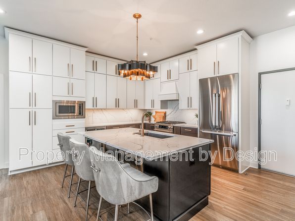 400 SW 7th St Unit 1-308