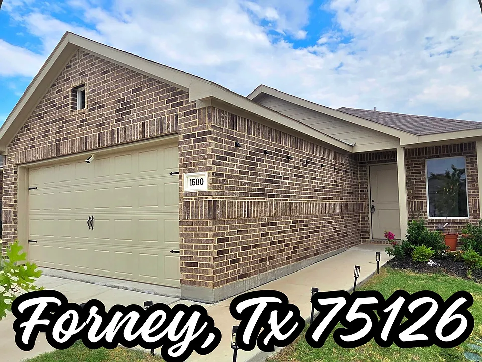1580 Forge Pond Ln