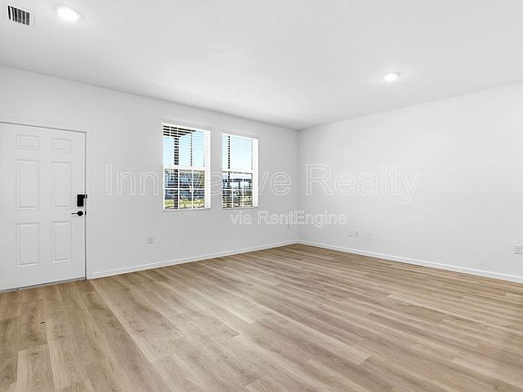 3rd image of 3085 Soldier City Way #202
