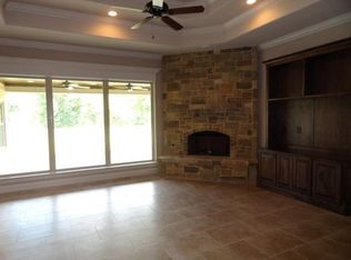 4511 Windsor Park Ln, Kilgore, TX 75662