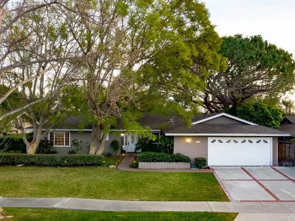 3126 E Garnet Ln, Orange, CA 92869