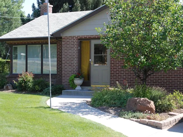 234 E Center St, Hyde Park, UT 84318
