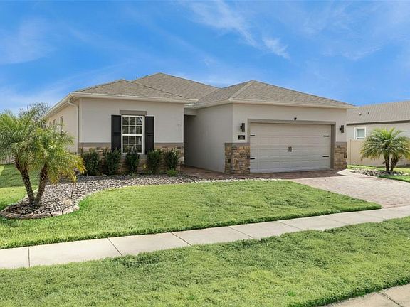 3rd image of 236 Messina Pl