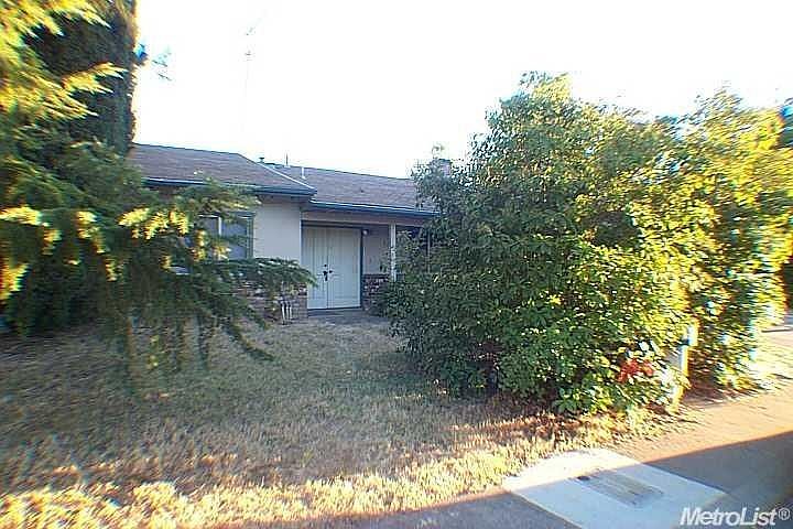 1st image of 220 Jessie Ave