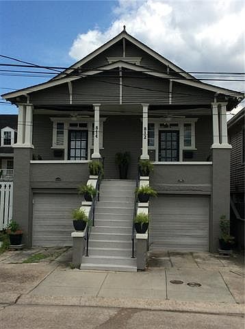 1st image of 812 1/2 Moss St