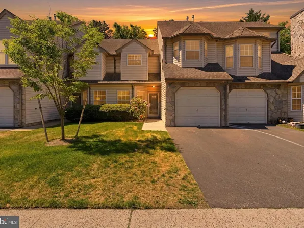 4202 Norma Pl, Toms River, NJ 08755