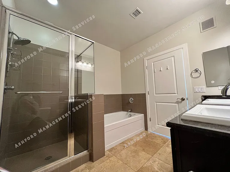 7291 N Scottsdale Rd #2001 — Photo 31