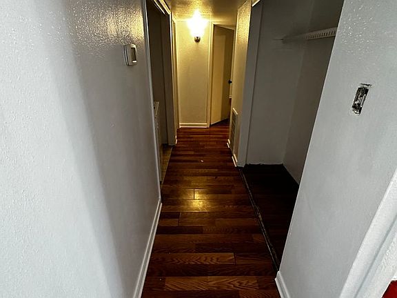 3rd image of 5625 Antoine Dr APT 1307