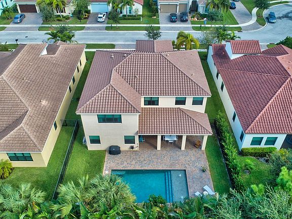 Home For Sale In Boca Reserve