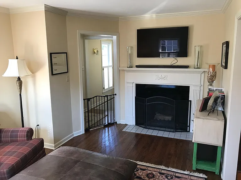 176 Elm St — Photo 10