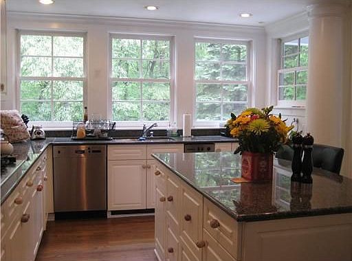 Abundance of counters/island, walk in pantry
